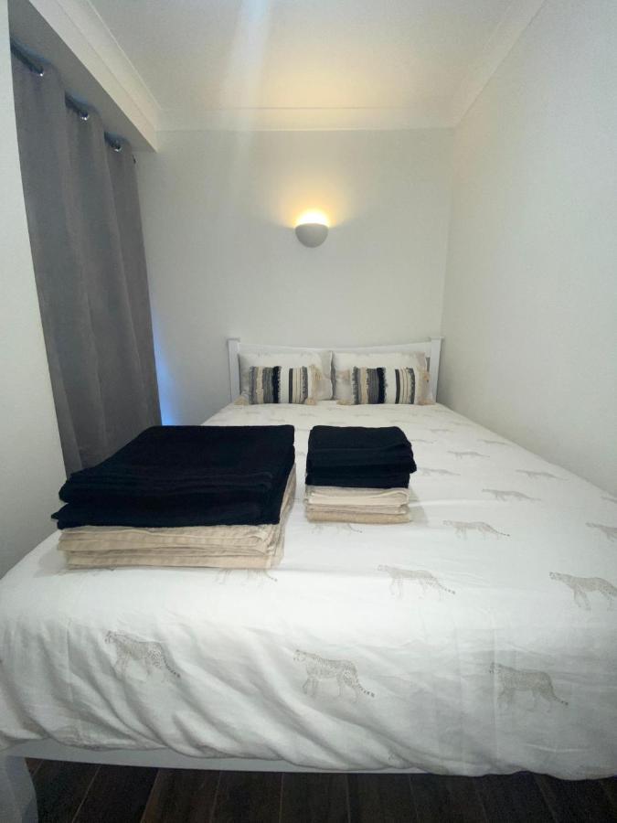 Central London, Jaccuzzi,Newbuild, 2 Bedrooms Two Baths Zewnętrze zdjęcie