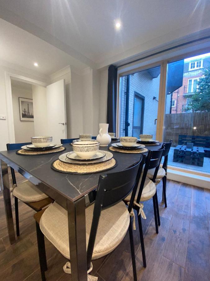 Central London, Jaccuzzi,Newbuild, 2 Bedrooms Two Baths Zewnętrze zdjęcie